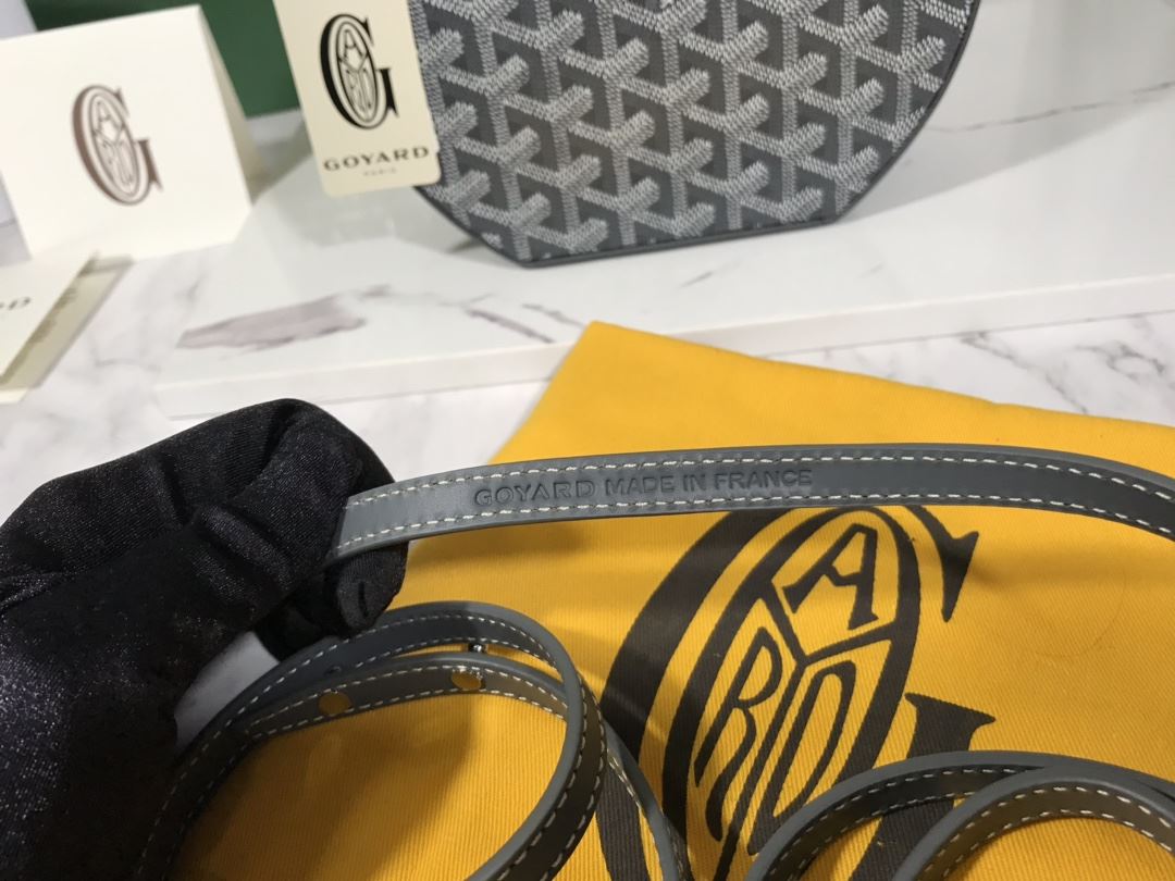 Goyard Round Bags